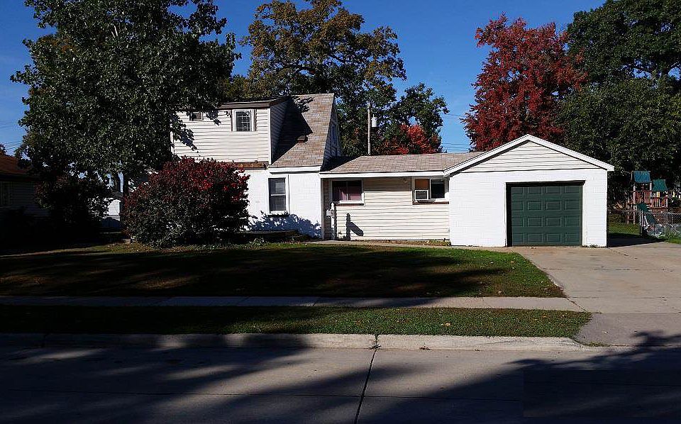 1st image of 26623 Osmun Ave