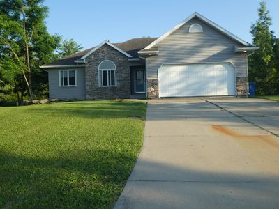 1397 Dellmont Dr, Flint, MI, 48507