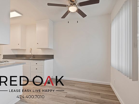 4th image of 15901 S Vermont Ave #12