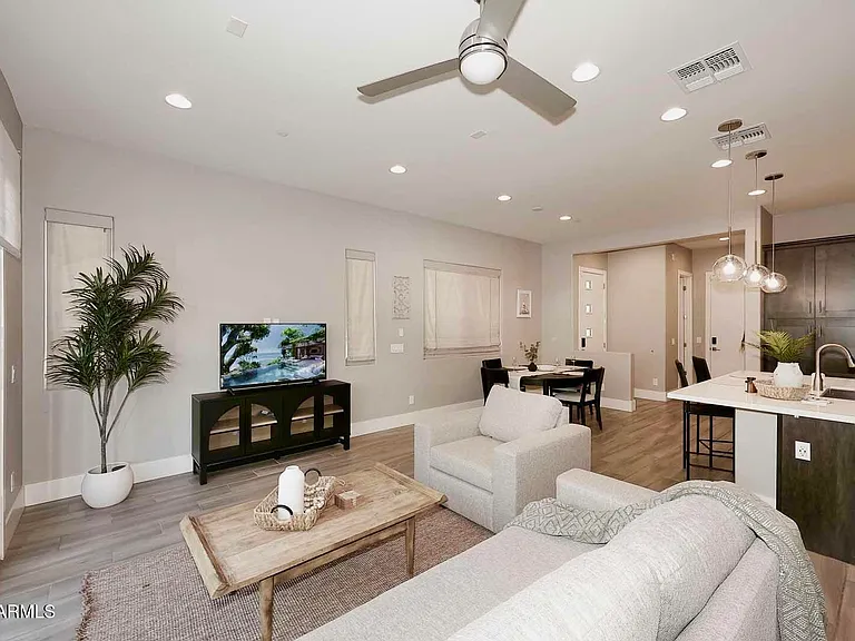 7464 E Paraiso Dr — Photo 7