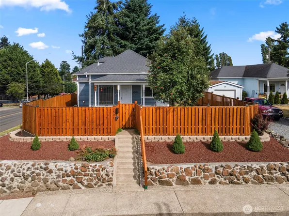 2501 S Hosmer Street, Tacoma, WA 98405