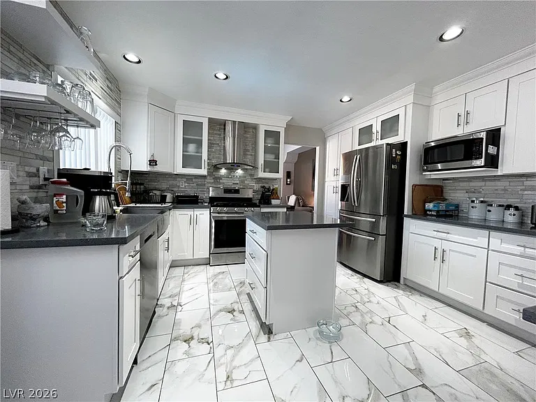 2013 Sedona Creek Cir — Photo 7