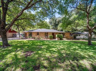 1010 Randy Rd, Cedar Hill, TX 75104