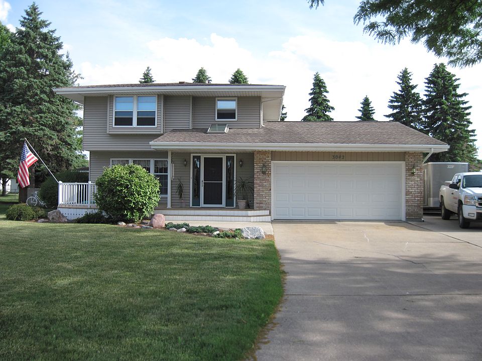 1st image of 3042 Melrose Dr