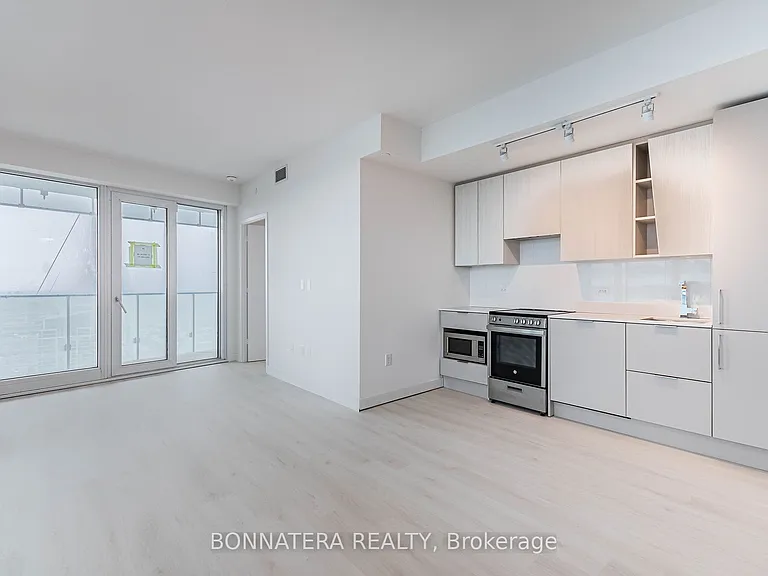 3900 Confederation Pkwy #3904 — Photo 11