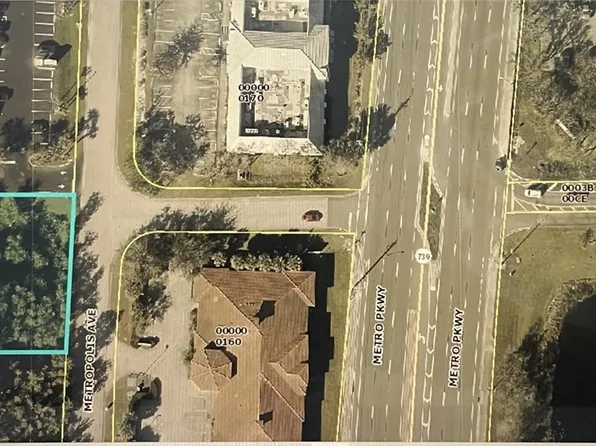 13750 Metropolis Ave, Fort Myers, FL 33912
