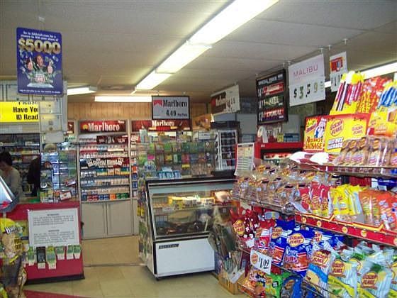 1st image of 620 Dinah Shore Blvd