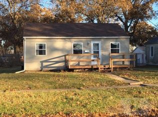 916 Argyle Ct, Burlington, IA 52601