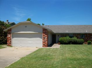 406 W Winston St, Broken Arrow, OK 74011