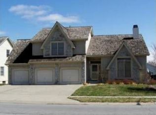 8509 N Serene Ave, Kansas City, MO 64153