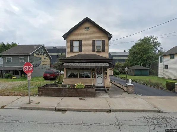 61 N Canal St, Natrona Heights, PA 15065