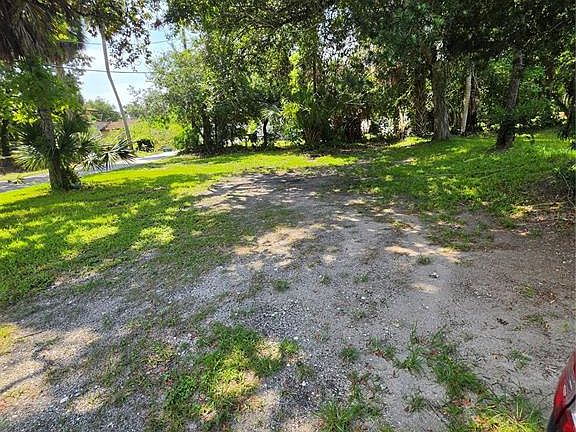 4th image of 547 LIVE OAK AVENUE LOT 18