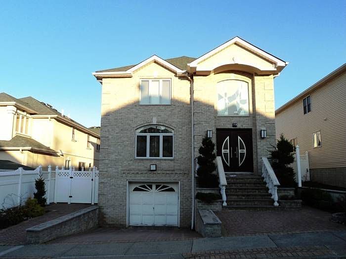 164 Covington Cir, Staten Island, NY 10312 Zillow