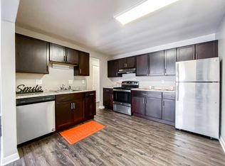 5 Adeline Cir APT 2, Madison, WI 53713