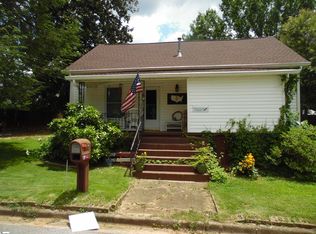 111 W 7th Ave, Easley, SC 29640