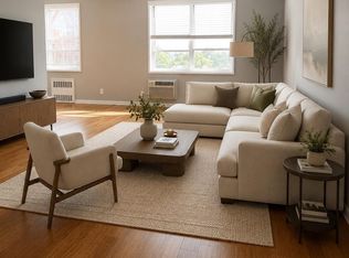 636 N Terrace Avenue #6C, Fleetwood, NY 10552
