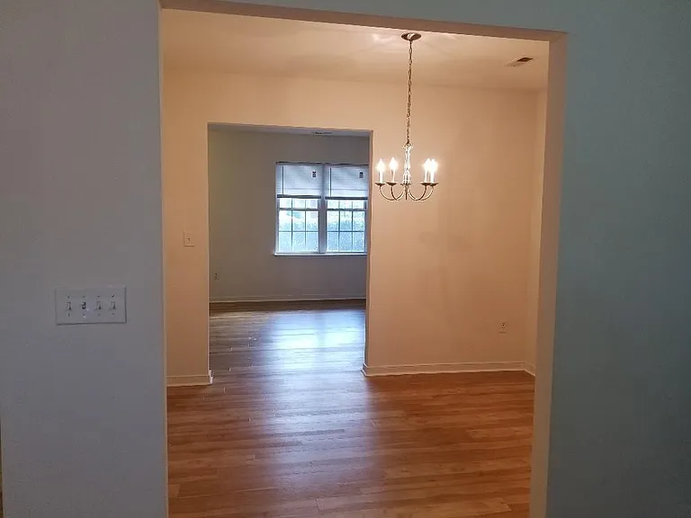 106 Colter Dr — Photo 5
