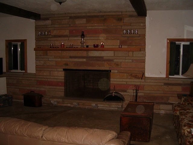 2nd image of 60 Top Hill Ln