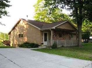 9824 S River Ln, Cornell, MI 49818