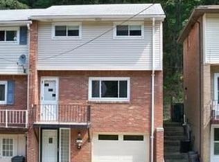 963 Hazel Ave, Ambridge, PA 15003