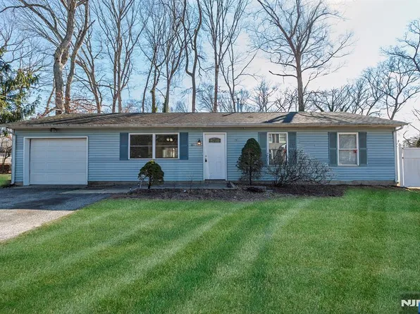 161 Heather St, Browns Mills, NJ 08015