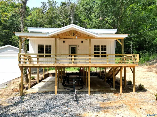 511 Honeycomb Valley Rd, Grant, AL 35747