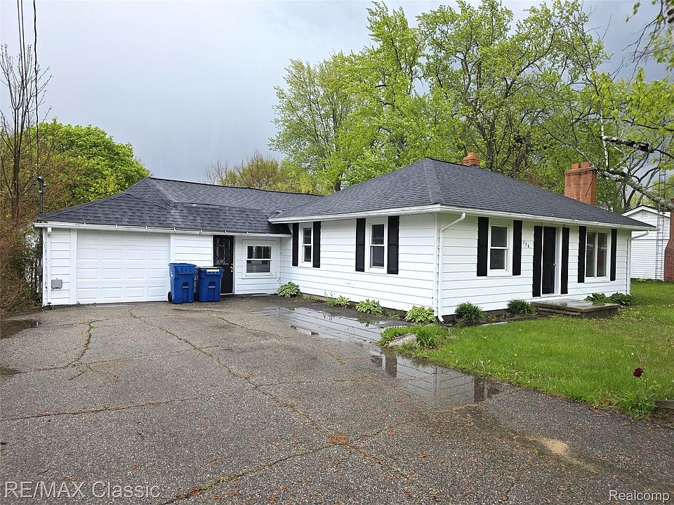 1st image of 726 Oda St
