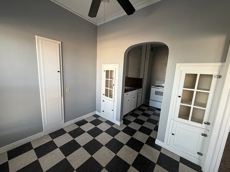 Eden Square Apartments — Photo 31
