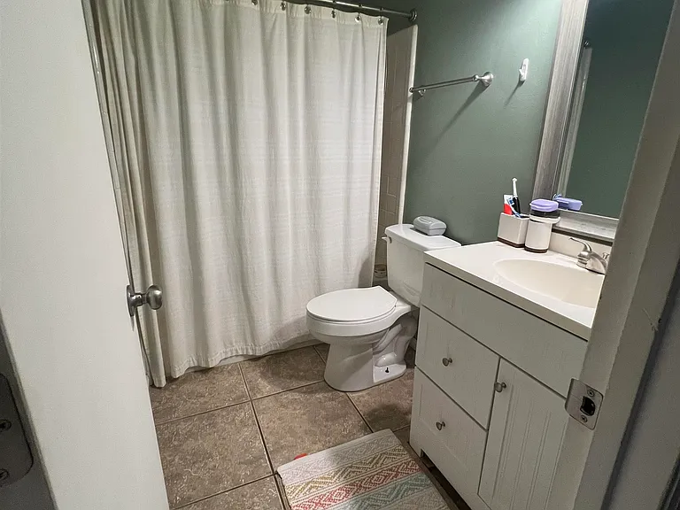 285 Dixie Dr #B2 — Photo 5