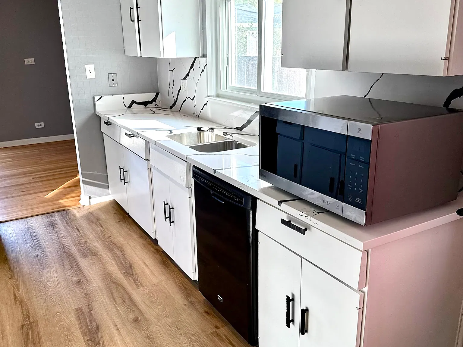 3 bed, 1414 sqft, $3,200 — Photo 4
