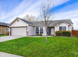 5618 Hawk Ave, Caldwell, ID 83607