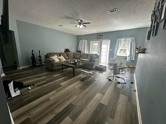 2nd image of 264 Zinnie Sharp Rd