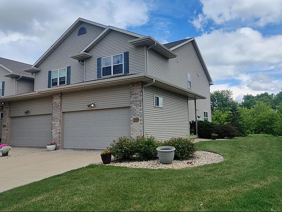 2nd image of 2939 Kentville Dr