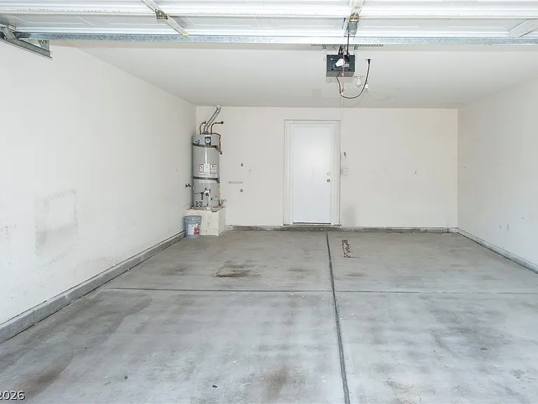 8452 Boseck Dr #187 — Photo 26