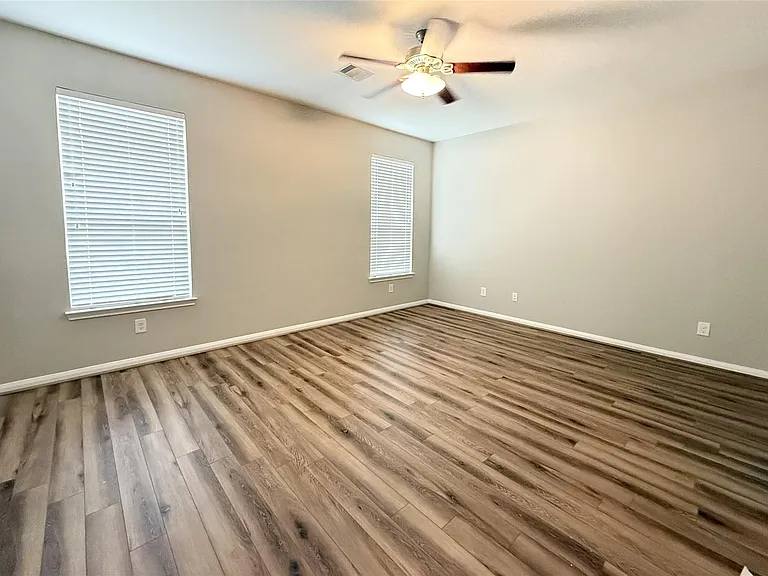 1227 Maple Ace Dr — Photo 8