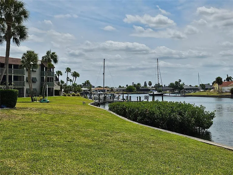 1028 Apollo Beach Blvd #19 — Photo 25