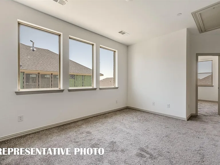 420 4th St — Photo 10