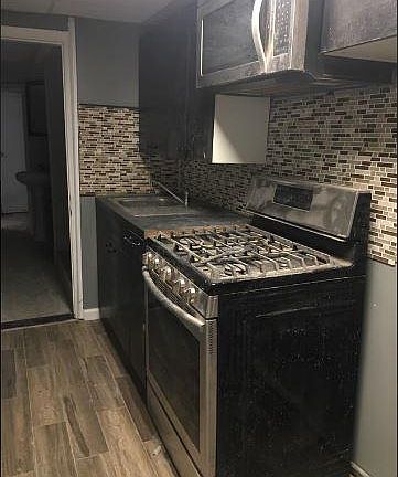 2nd image of 31 Oak St #B