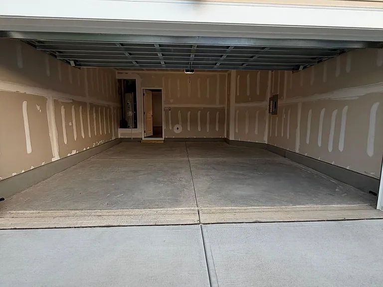 225 Lily Patch Ln — Photo 32