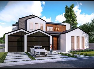 16324 Meadowridge Rd, Encino, CA 91436