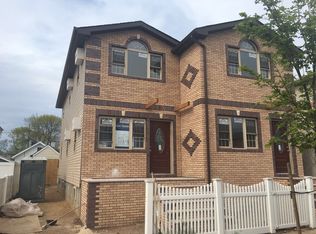 24731 137th Rd, Rosedale, NY 11422