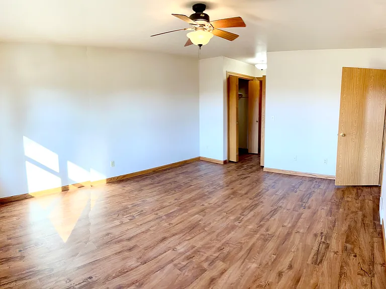 1514 Utah St — Photo 10