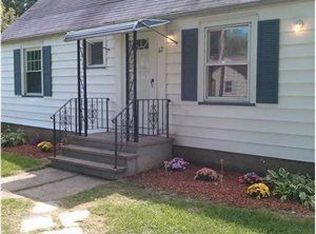 67 Jordan Ave, Gates, NY 14606