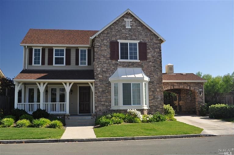 1st image of 1194 Pearce Dr