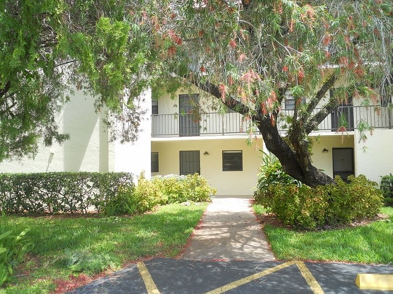 1st image of 2050 Oleander Blvd APT 5-103