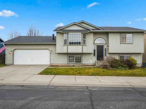 2017 N Hodges Ln, Greenacres, WA 99016