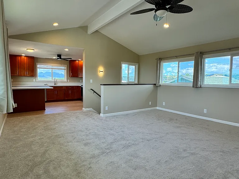 1074 Maiha Cir #A — Photo 6
