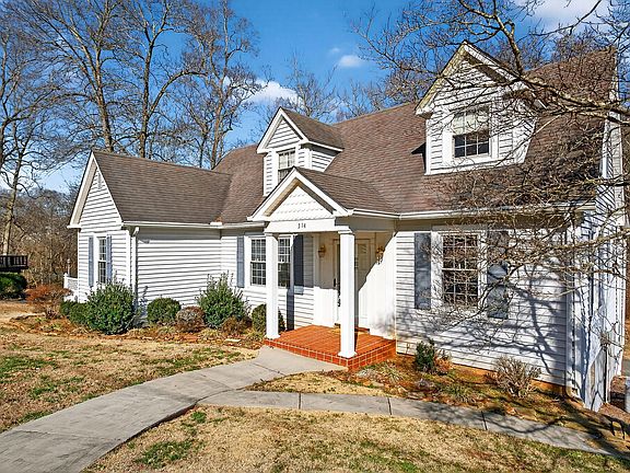 4th image of 314 Westwood Dr