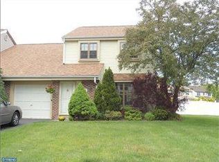 24 Forester Rd, Horsham, PA 19044