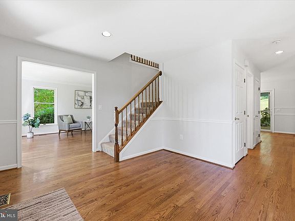 3rd image of 7219 Wilson Rd